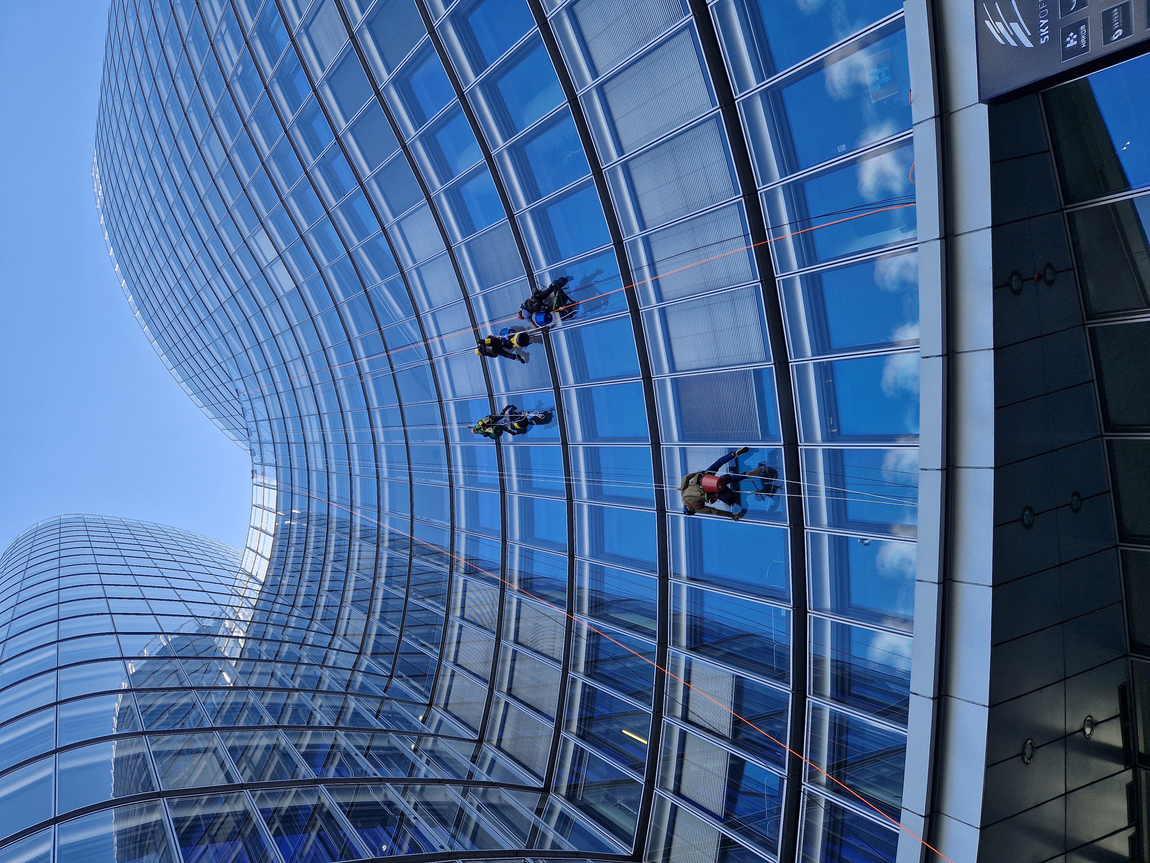 Sky Office/MIDA 3